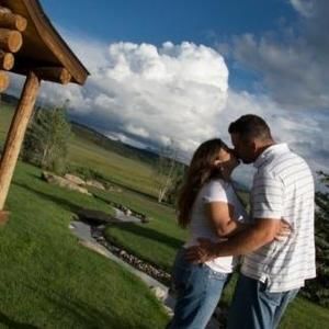 Meet your Posher, Kendra